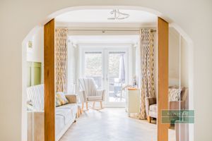 Photo 14- click for photo gallery